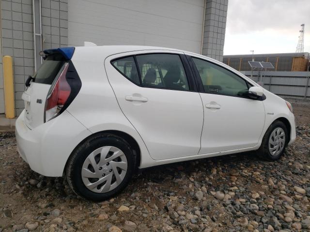  TOYOTA PRIUS 2016 Белы