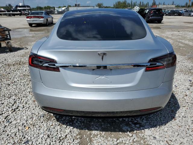  TESLA MODEL S 2017 Srebrny