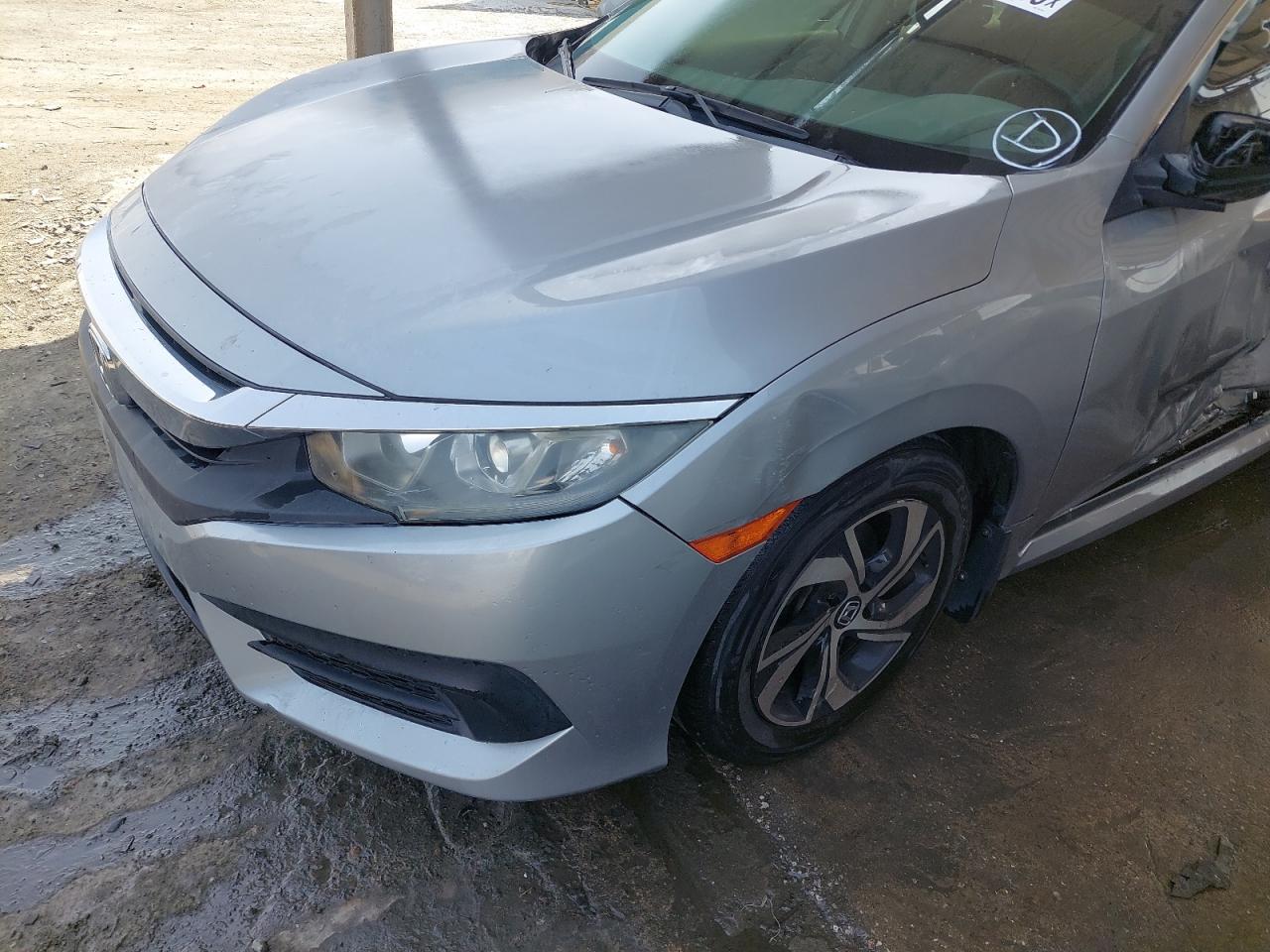 2HGFC2F58JH001749 - 2018 Honda CIVIC - #undefined