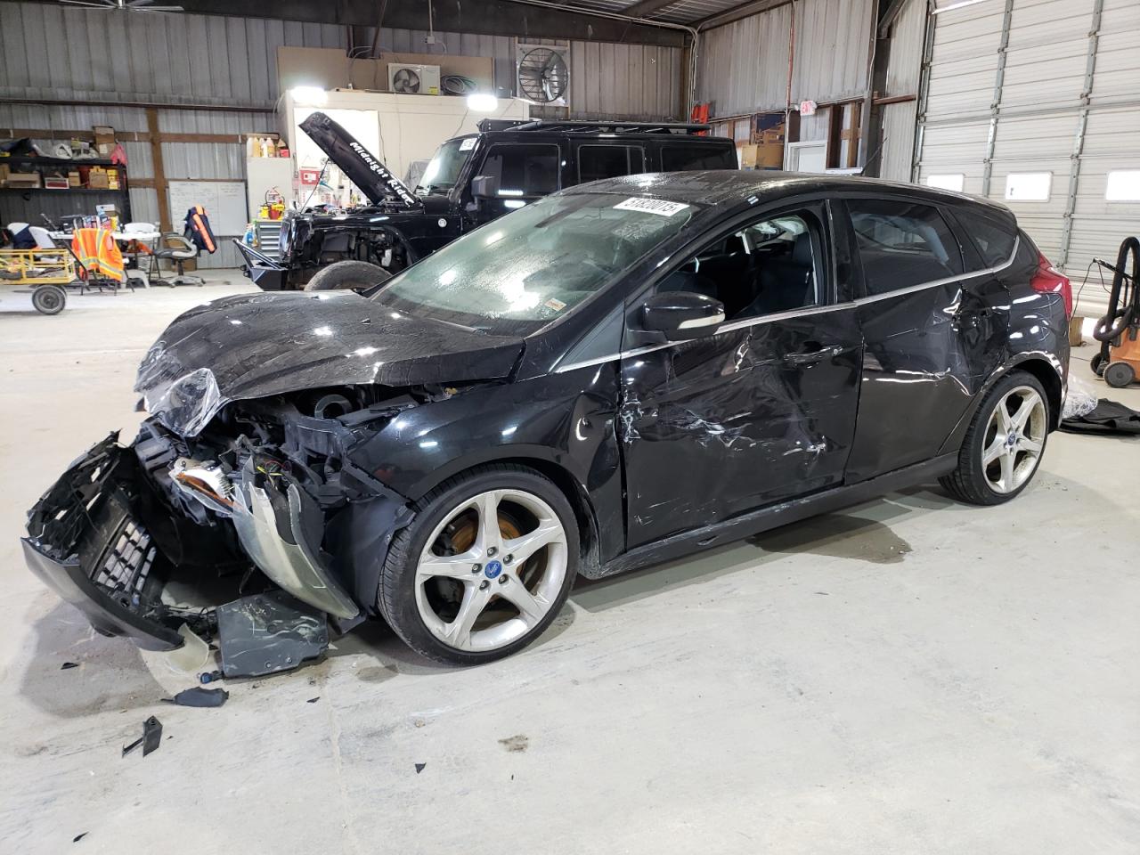 2012 Ford Focus Titanium იყიდება Rogersville-ში, MO - Front End