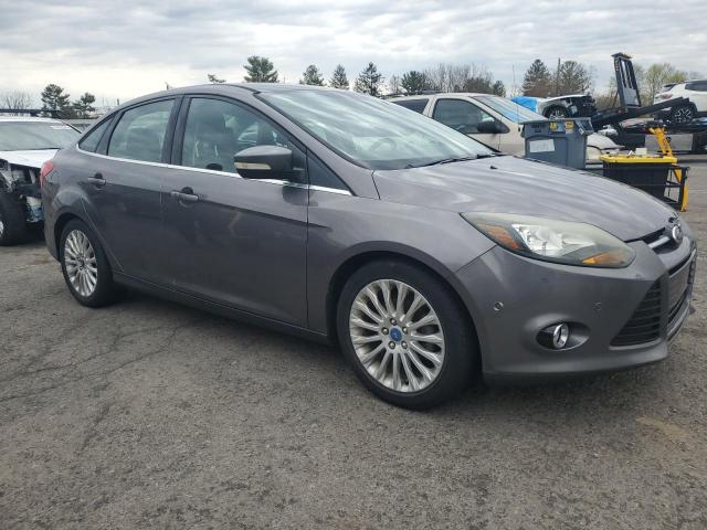  FORD FOCUS 2012 Серый