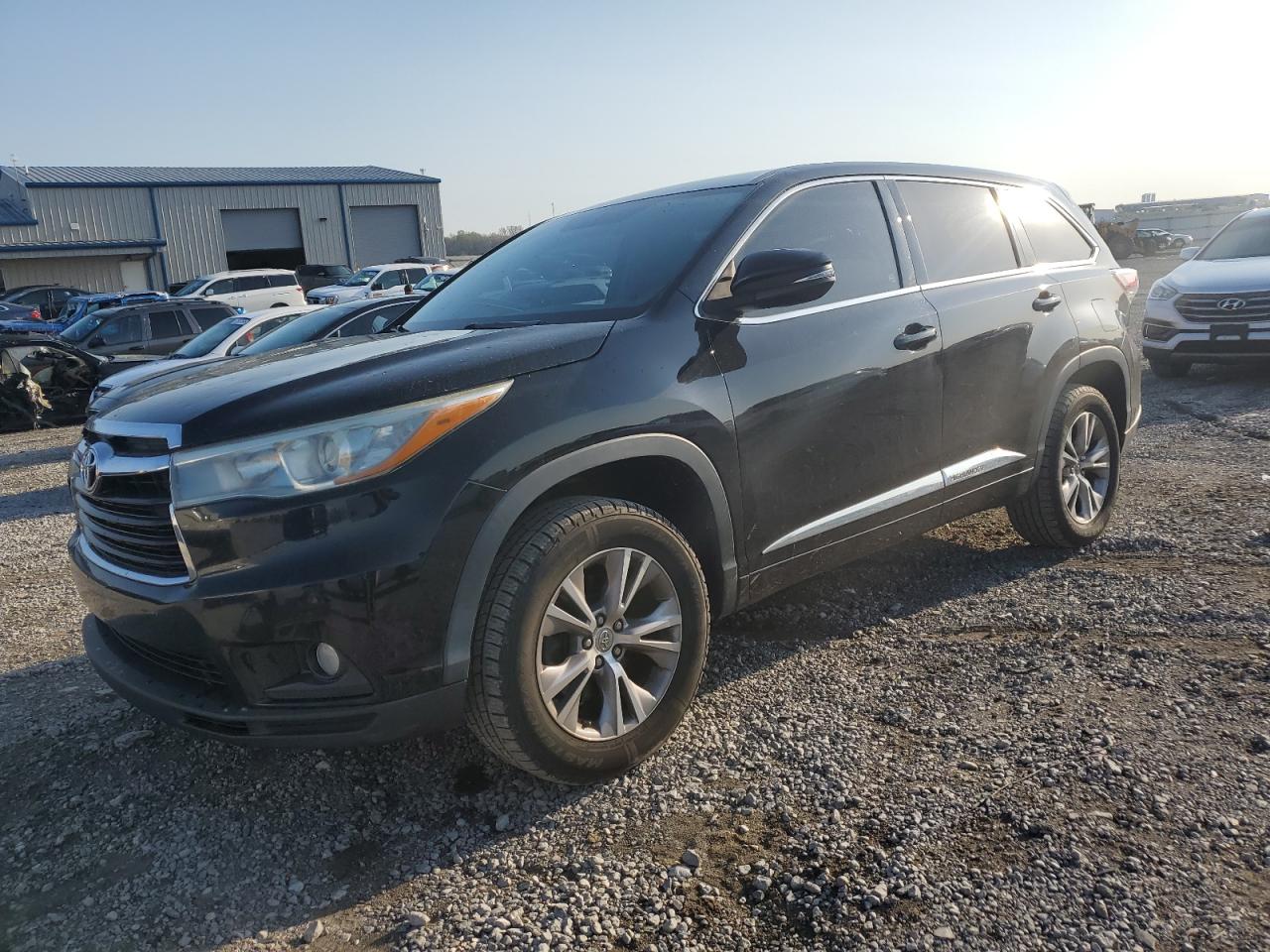 2015 Toyota Highlander Le en Venta en Earlington, KY - Hail