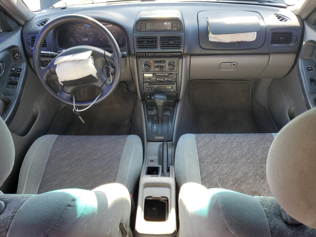 1999 Subaru Forester L VIN: JF1SF6353XH702669 Lot: 53894245