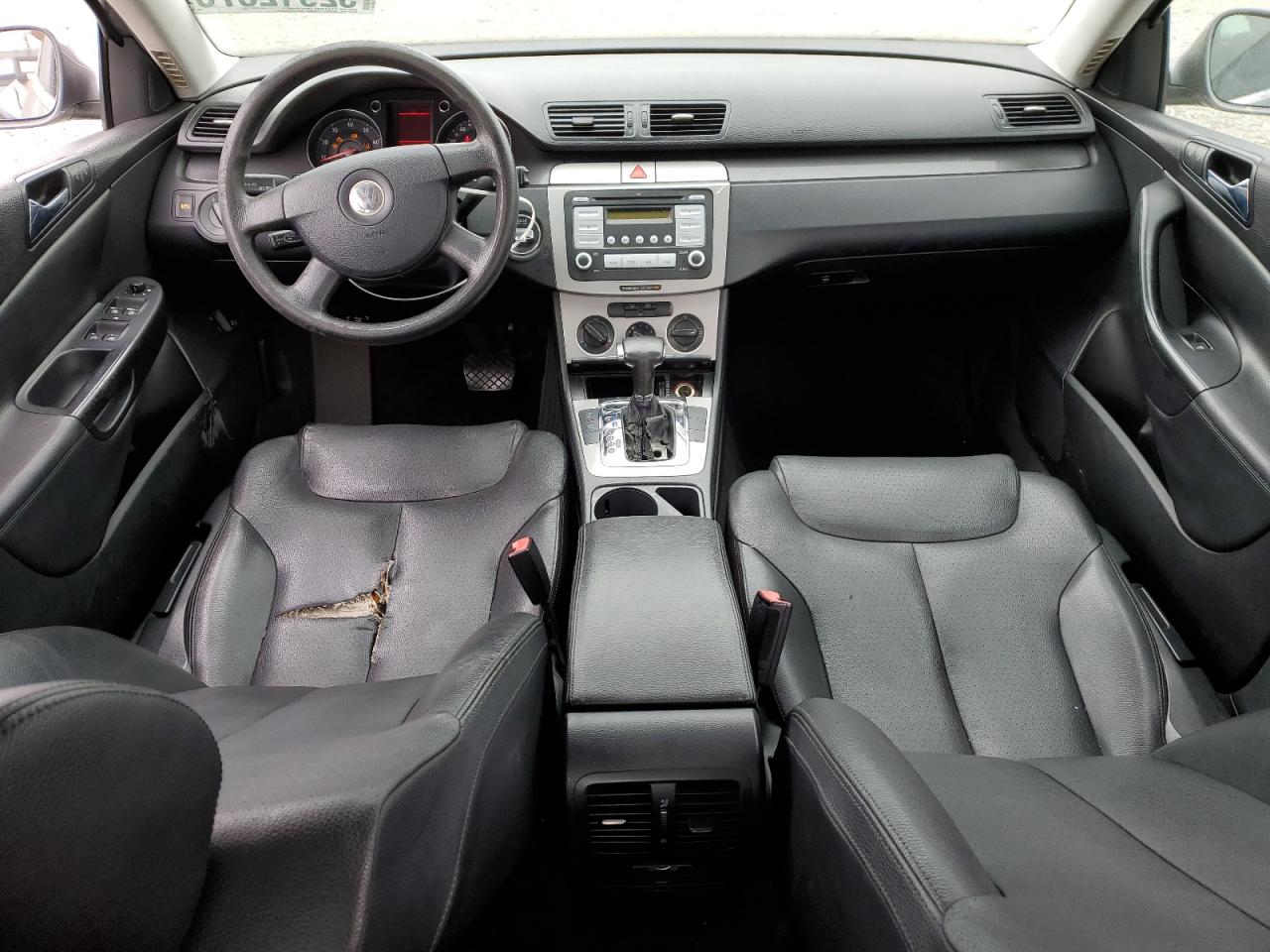 2007 Volkswagen Passat 2.0T VIN: WVWAK73C87P086110 Lot: 52912375