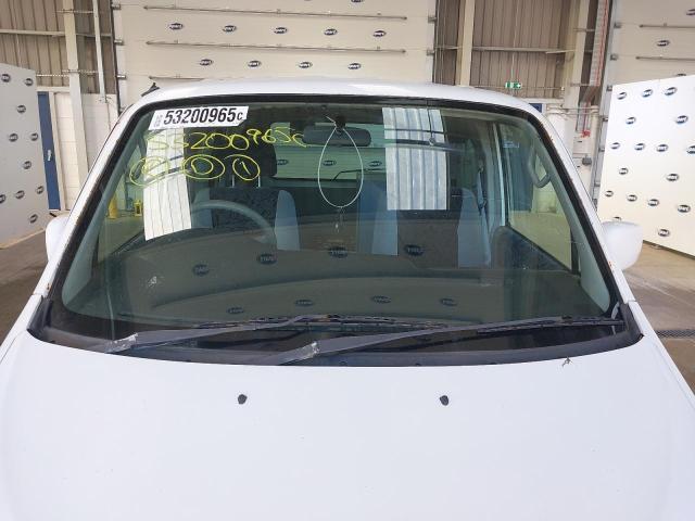 2001 MAZDA BONGO