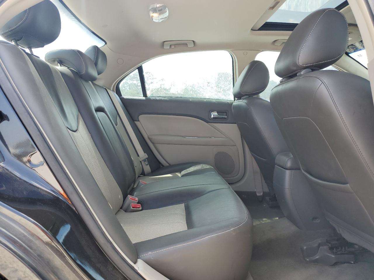 2011 Mercury Milan Premier VIN: 3MEHM0JA2BR603242 Lot: 53396215
