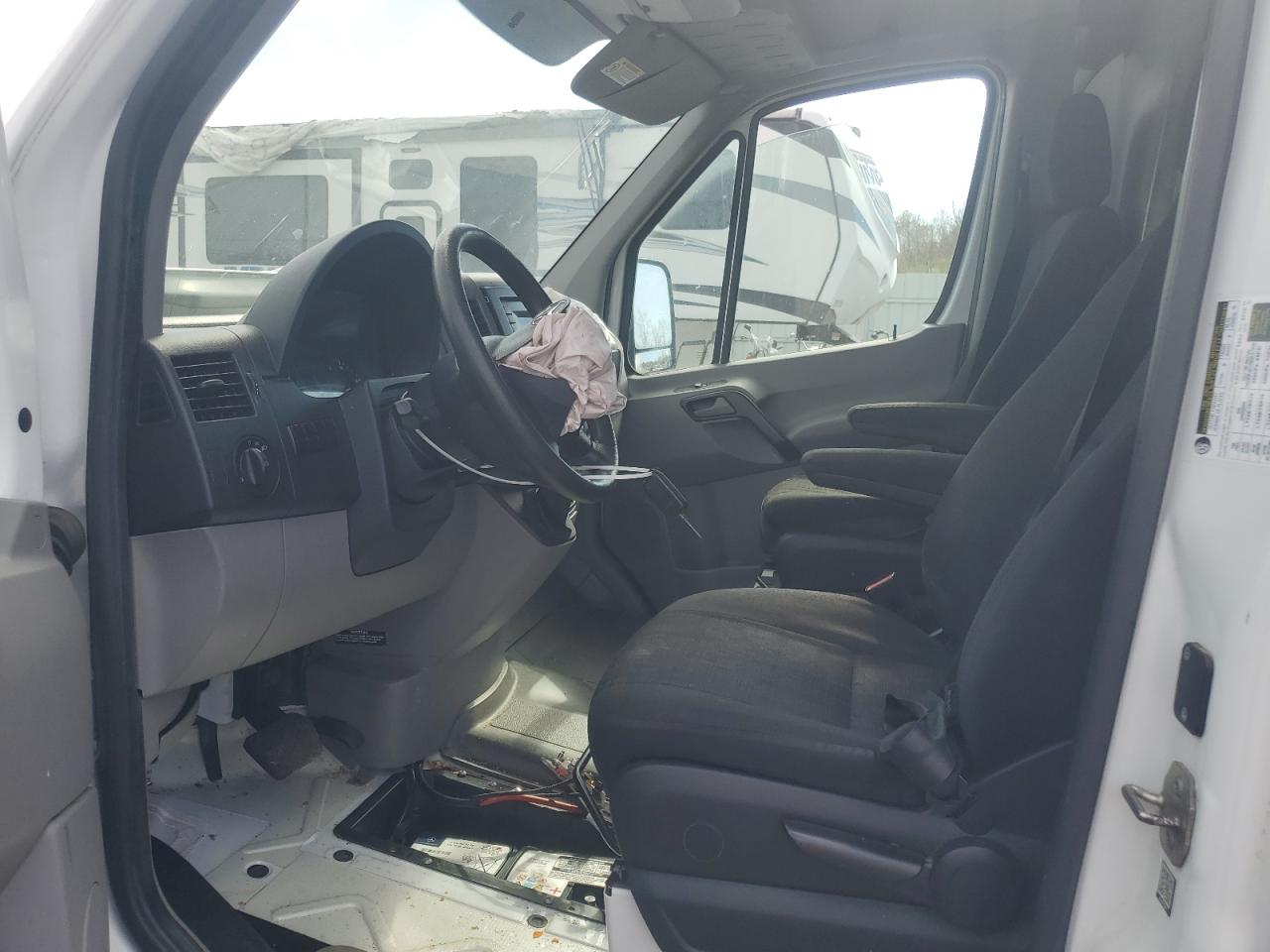 2016 Mercedes-Benz Sprinter 2500 VIN: WD3PE7DD4GP313344 Lot: 53993595