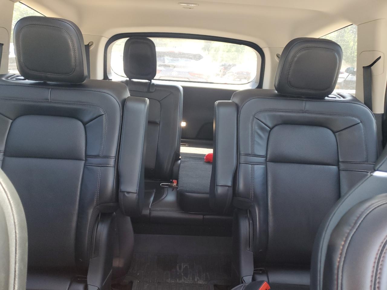 2022 Lincoln Aviator Reserve VIN: 5LM5J7WC4NGL05635 Lot: 52454355