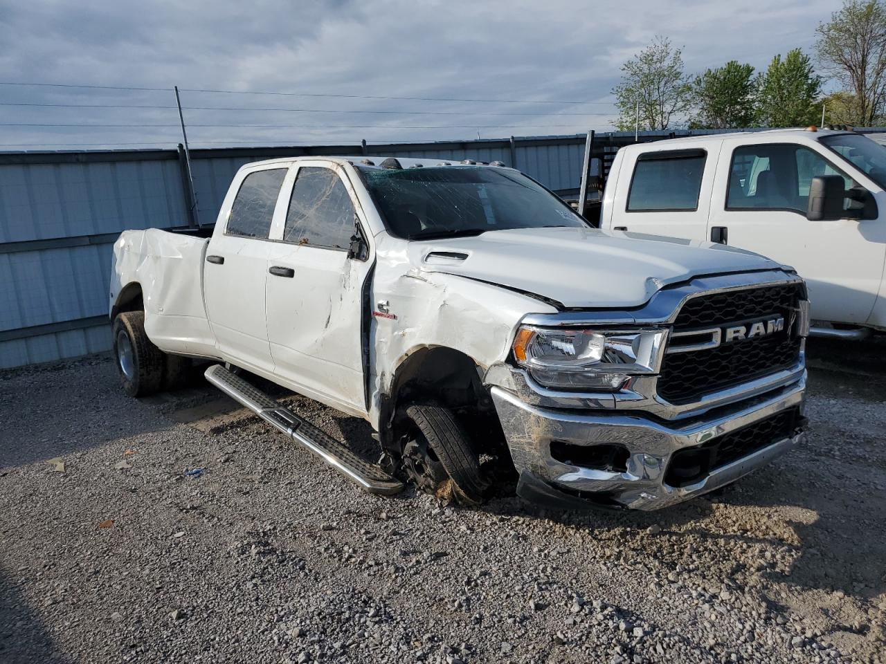 2024 Ram 3500 Tradesman на продаже в Lexington, KY - All Over
