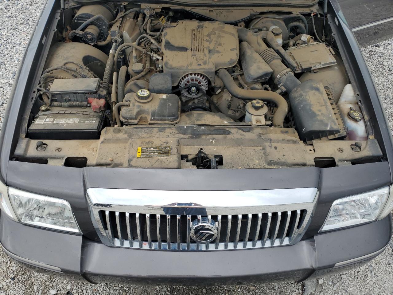 2007 Mercury Grand Marquis Gs VIN: 2MEFM74V77X615846 Lot: 51617645
