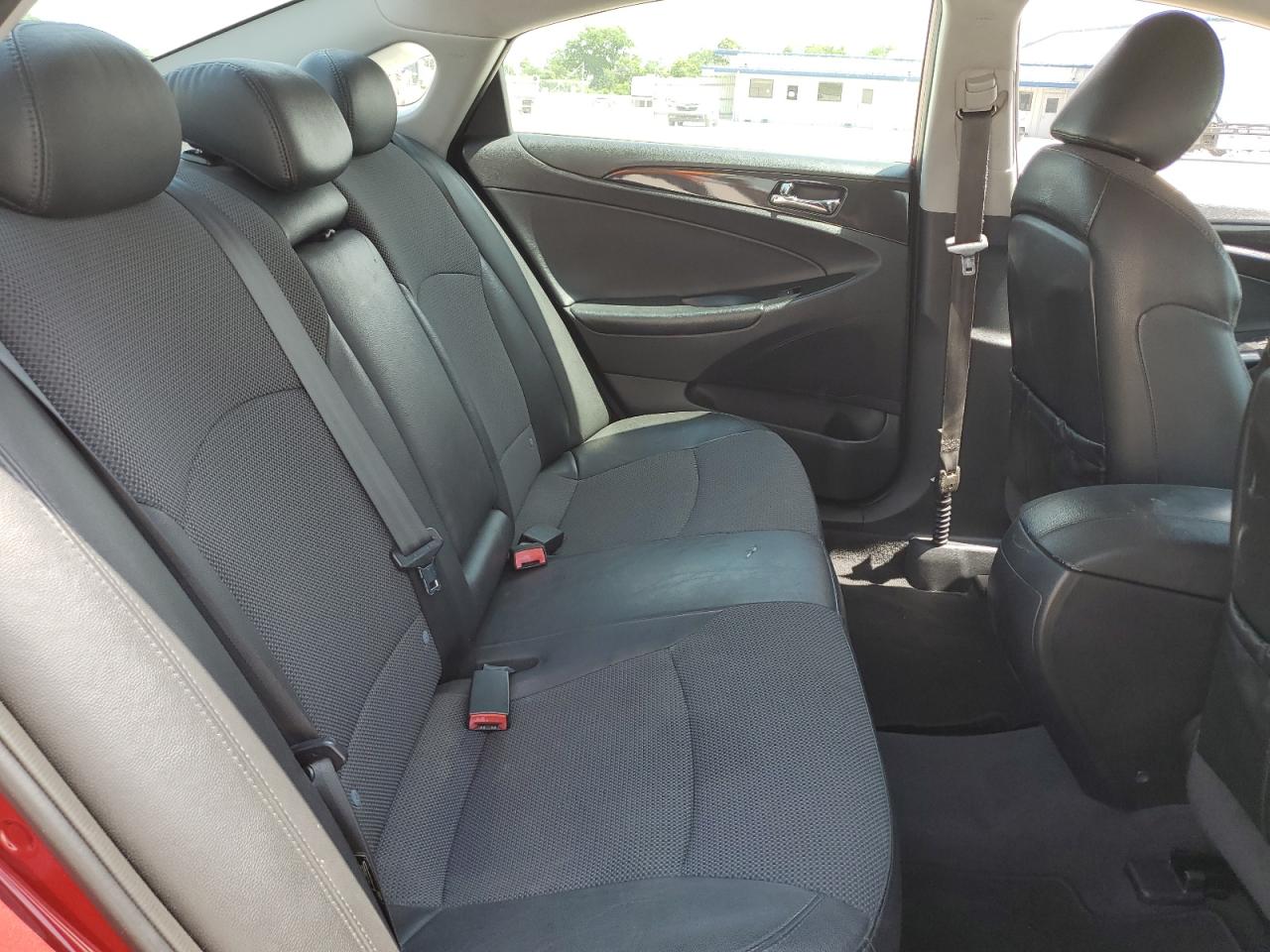 2014 Hyundai Sonata Se VIN: 5NPEC4AC8EH899990 Lot: 53922125