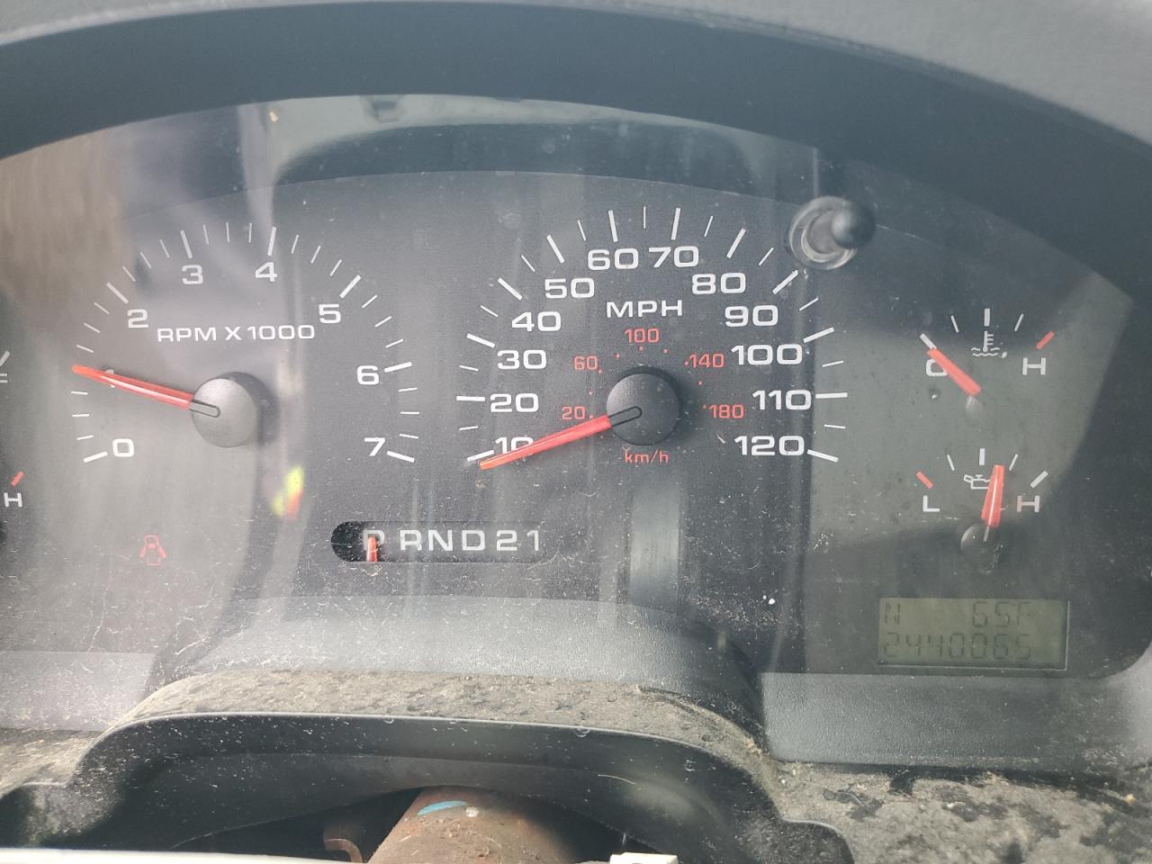 2004 Ford F-150 - Image 9