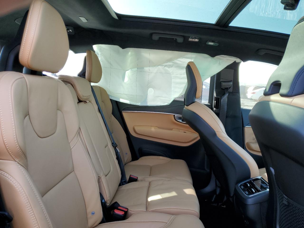 2024 Volvo Xc90 Ultimate VIN: YV4062PF7R1241093 Lot: 53858945