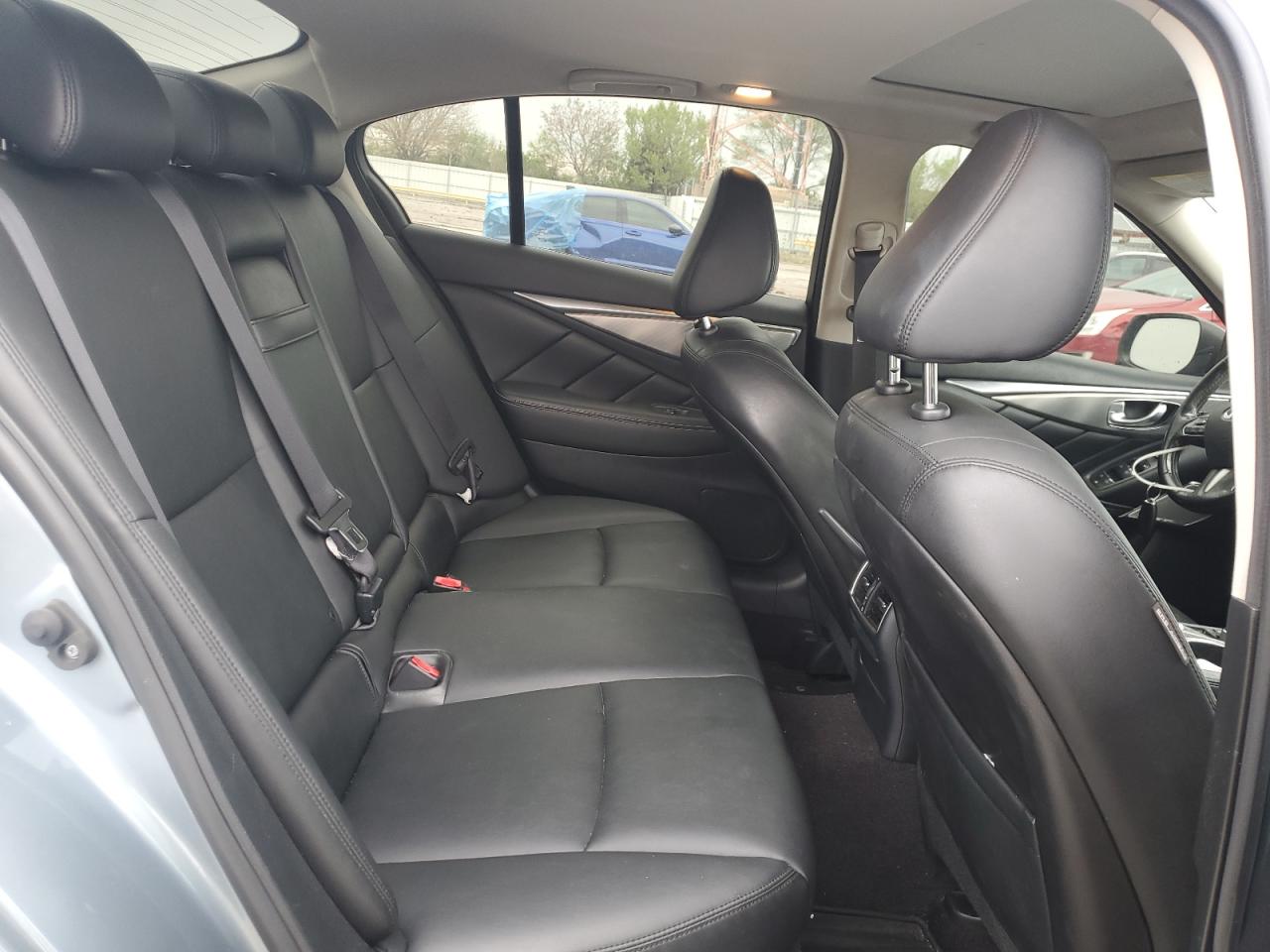 2017 Infiniti Q50 - Image 10
