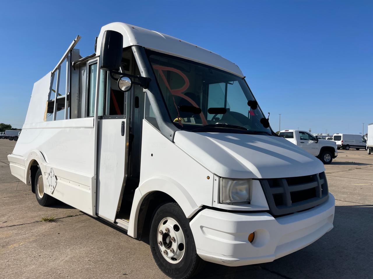 Oklahoma City, OK에서 판매 중인 2018 Isuzu Npr - Rear End