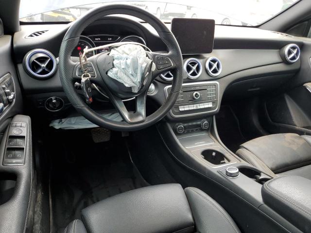  MERCEDES-BENZ CLA-CLASS 2019 Granatowy