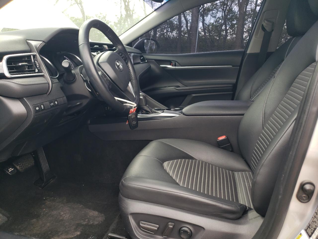 2018 Toyota Camry L VIN: 4T1B11HK9JU533665 Lot: 55276455