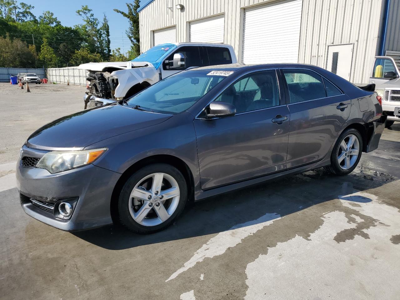 2014 Toyota Camry L de vânzare în Savannah, GA - Rear End