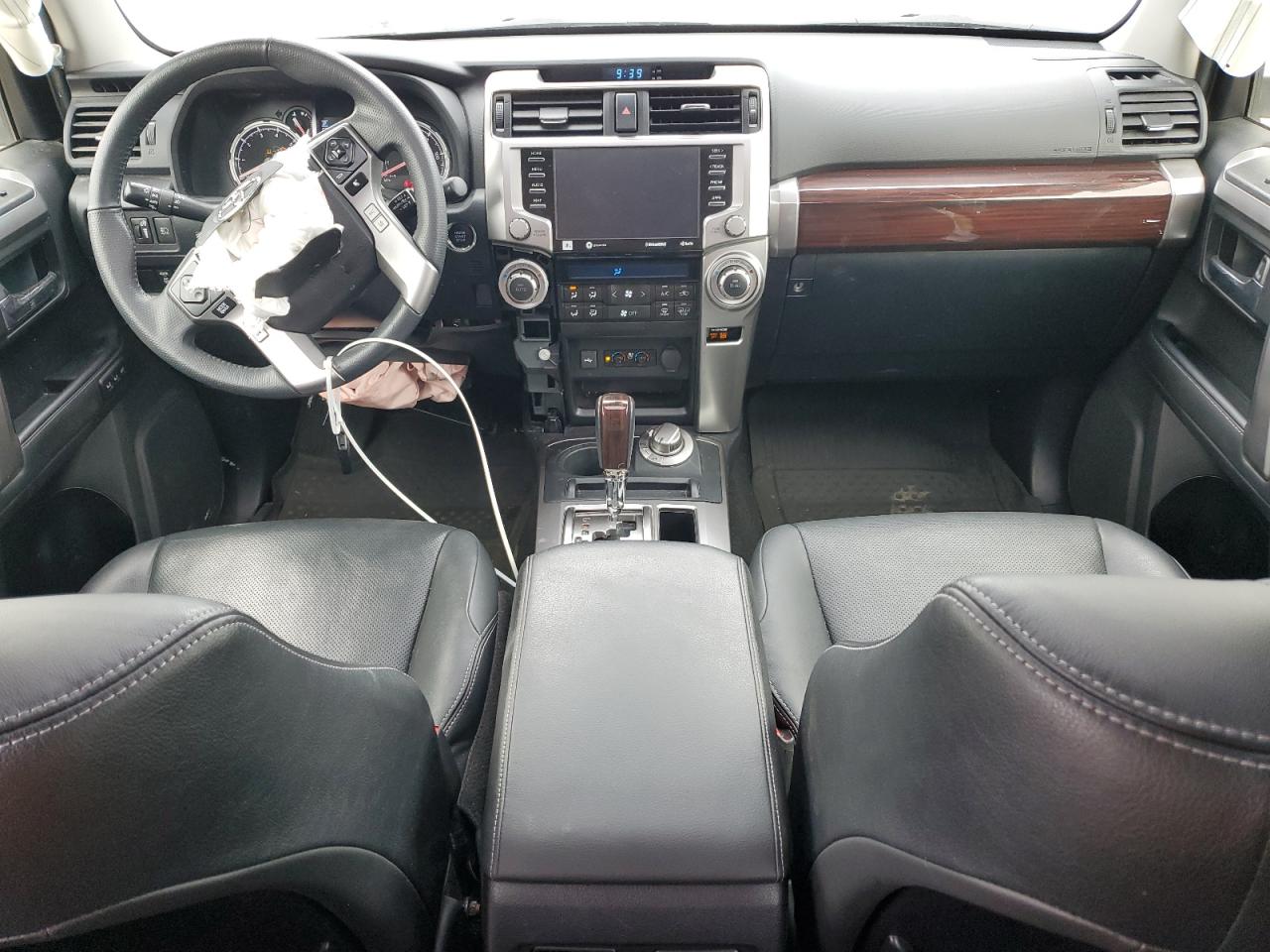 2021 Toyota 4Runner - Image 8