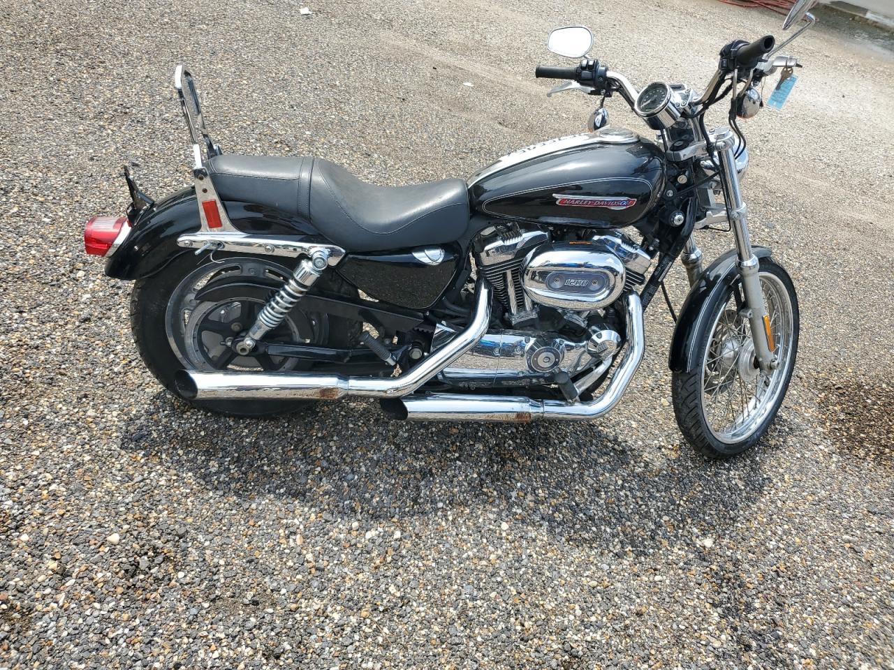 Greenwell Springs, LA에서 판매 중인 2010 Harley-Davidson Xl1200 C - Side