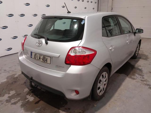 2010 TOYOTA AURIS