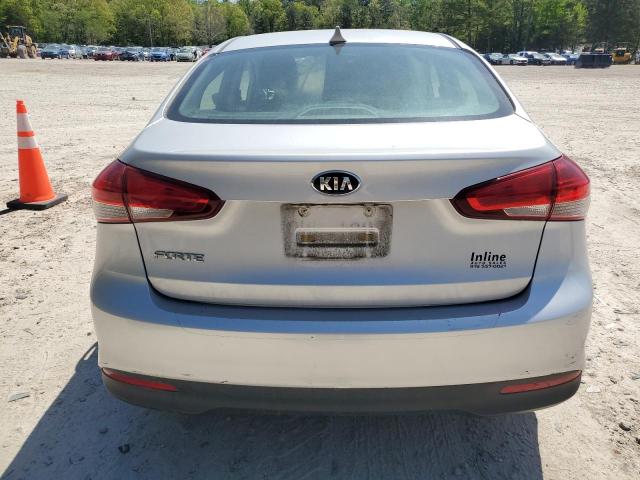  KIA FORTE 2018 Srebrny