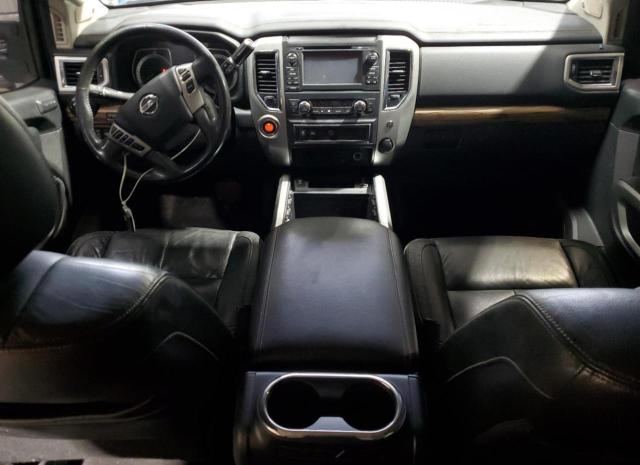 Pickups NISSAN TITAN 2016 White