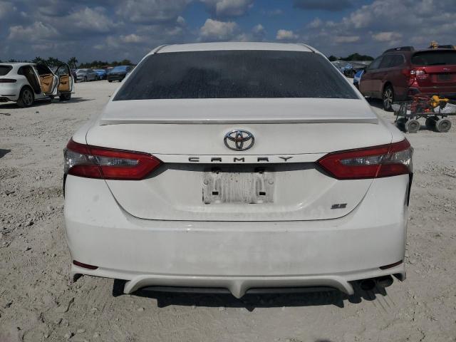  TOYOTA CAMRY 2018 White