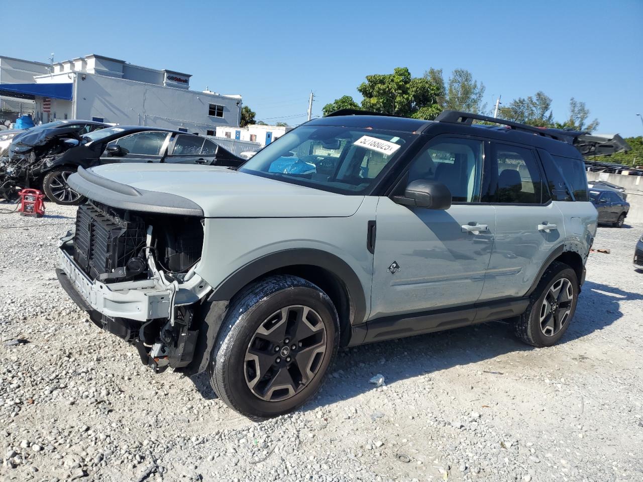 2022 Ford Bronco Sport Outer Banks for Sale in Opa Locka, FL - Rear End