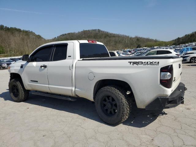 Пікапи TOYOTA TUNDRA 2017 Білий