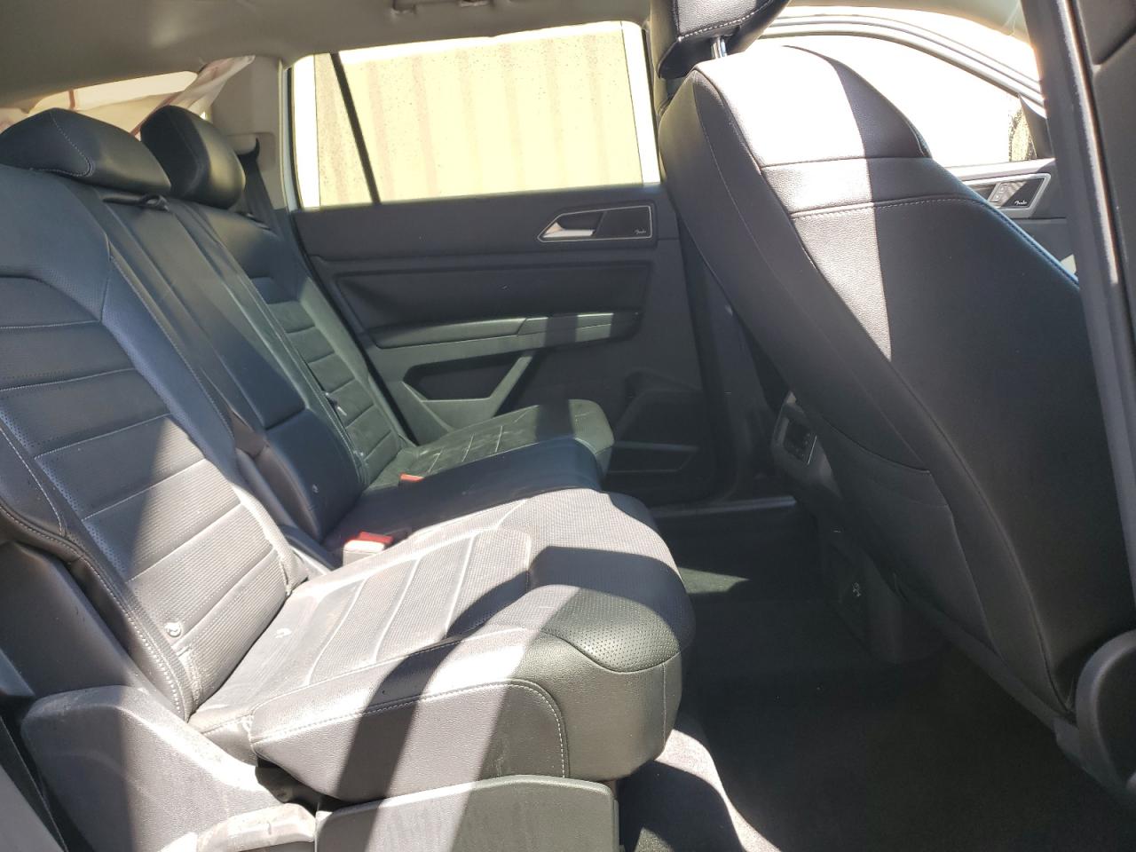 2019 Volkswagen Atlas Sel Premium VIN: 1V2NR2CA2KC551266 Lot: 53050755