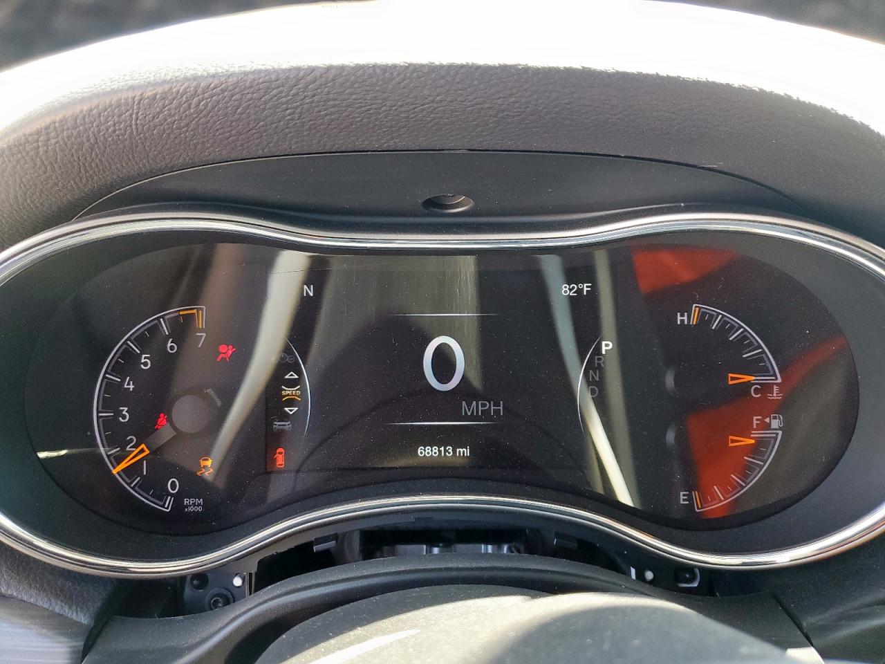 2020 Jeep Grand Cherokee - Image 9