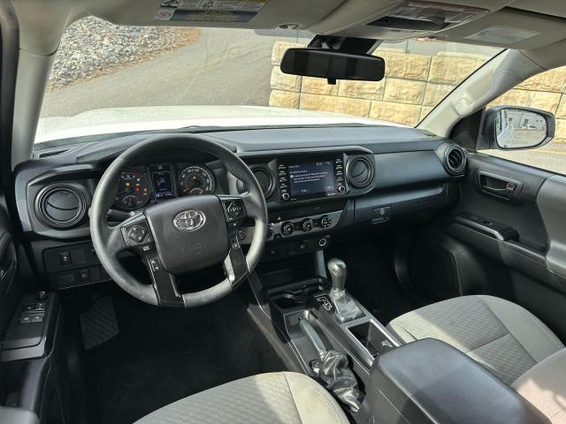  TOYOTA TACOMA 2022 Білий