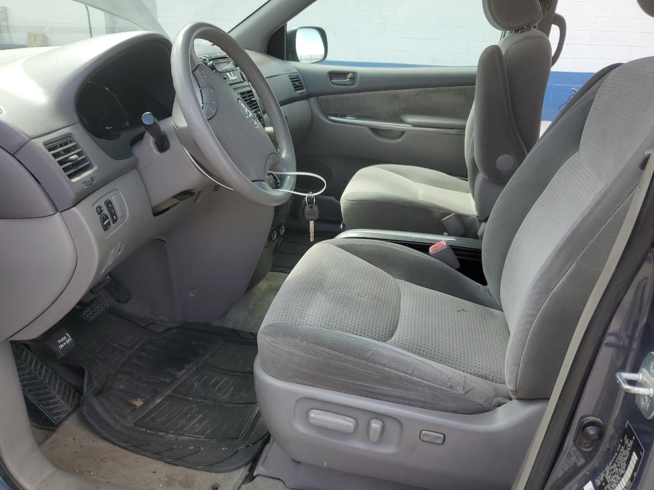 2008 Toyota Sienna Ce VIN: 5TDZK23C08S127178 Lot: 54060145