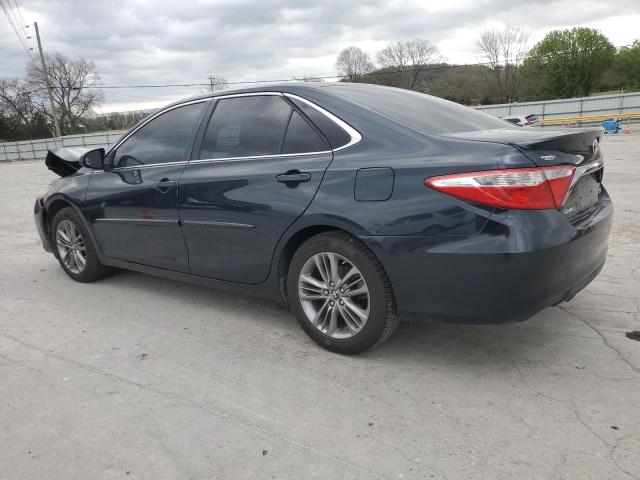 Sedans TOYOTA CAMRY 2016 Szary