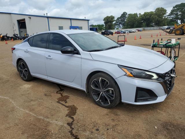  NISSAN ALTIMA 2024 Серый