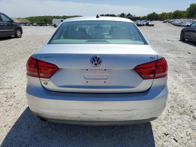  VOLKSWAGEN PASSAT 2014 Srebrny