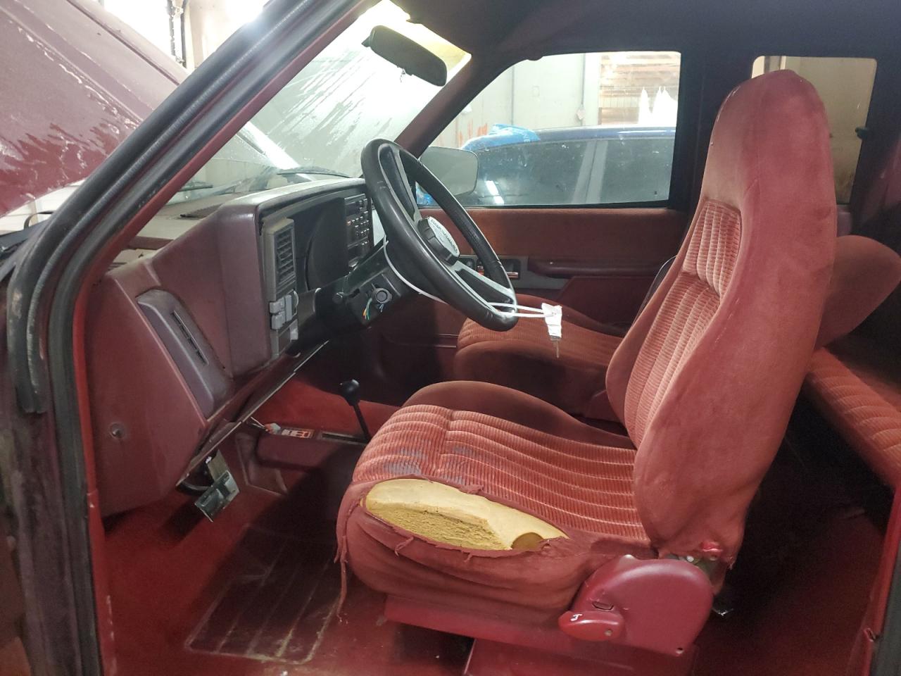 1994 Chevrolet Gmt-400 K1500 VIN: 2GCEK19K2R1182960 Lot: 55024395