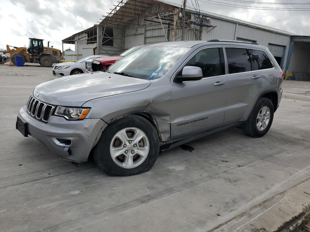 2017 Jeep Grand Cherokee Laredo for Sale in Corpus Christi, TX - Front End