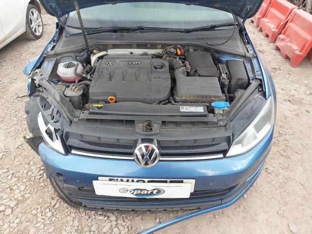 2013 VOLKSWAGEN GOLF SE BL