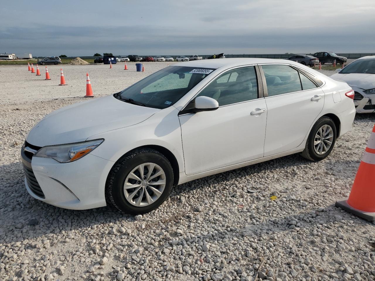 2017 Toyota Camry Le за продажба в Temple, TX - Hail