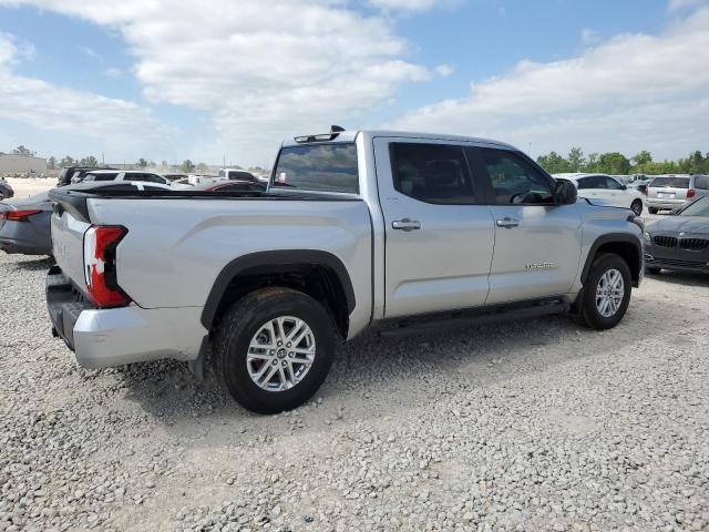  TOYOTA TUNDRA 2024 Srebrny