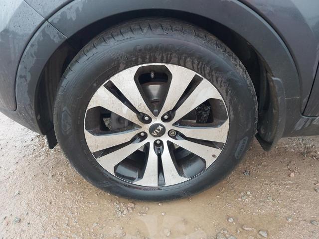2011 KIA SPORTAGE 3