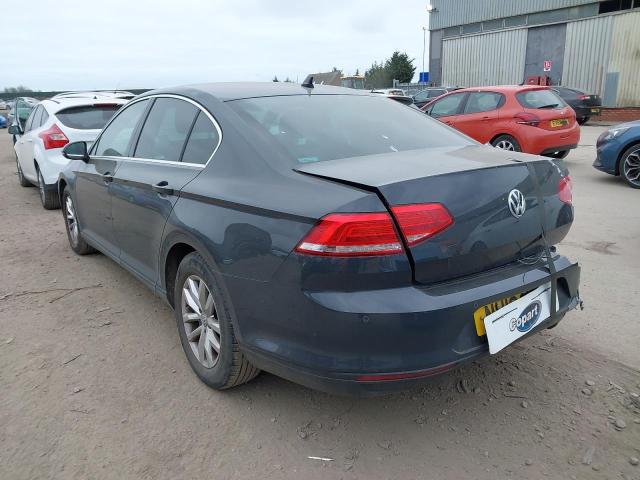 2018 VOLKSWAGEN PASSAT SE