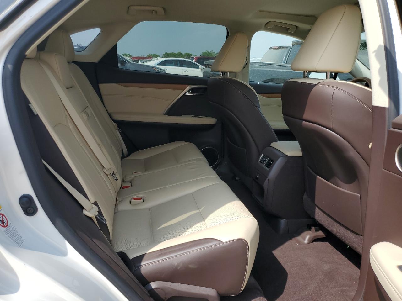 2017 Lexus RX - Image 11
