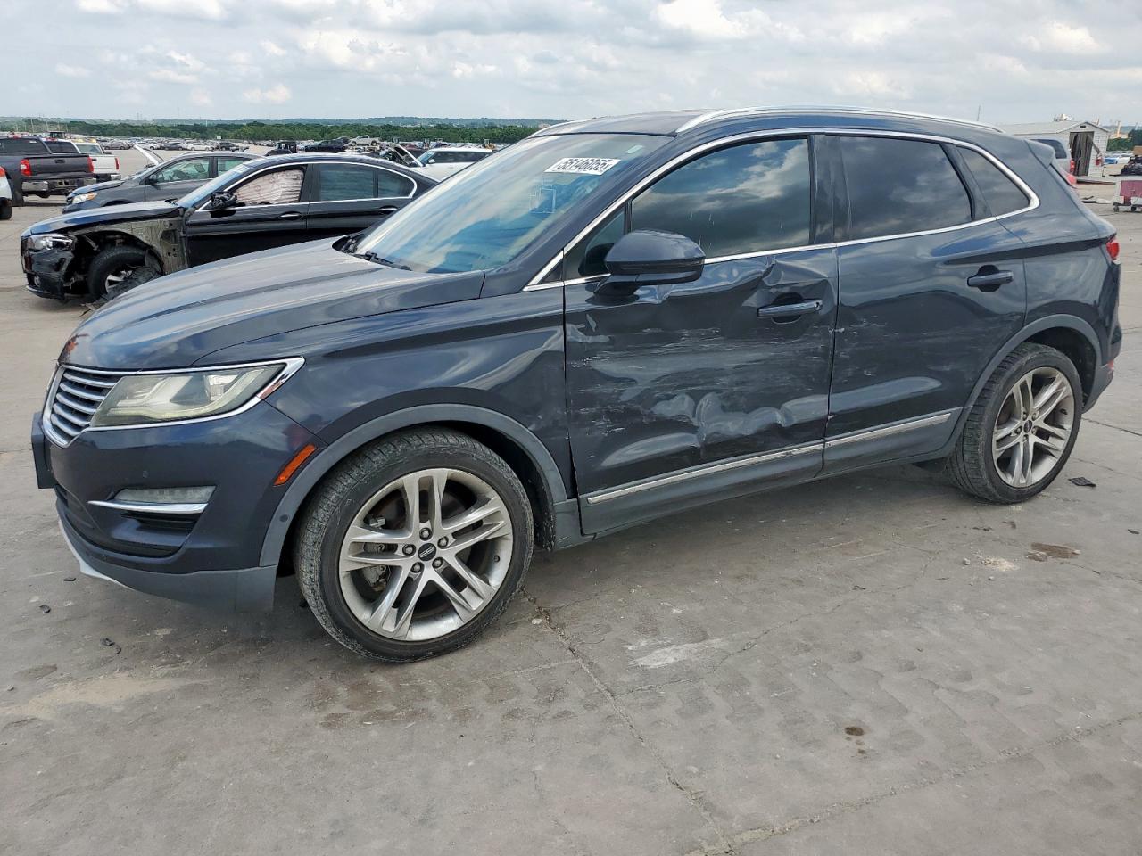 2015 Lincoln Mkc for Sale in Grand Prairie, TX - Side