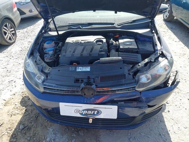 2010 VOLKSWAGEN GOLF SE BL