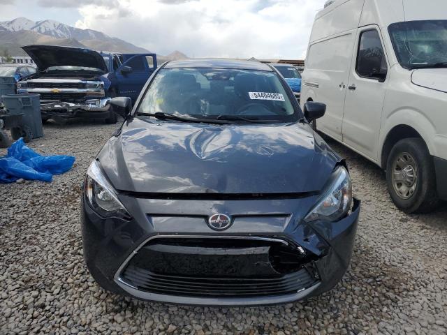  TOYOTA SCION 2016 Серый