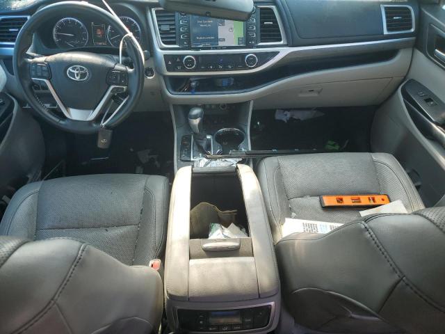  TOYOTA HIGHLANDER 2017 Granatowy