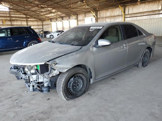  TOYOTA CAMRY 2013 Srebrny